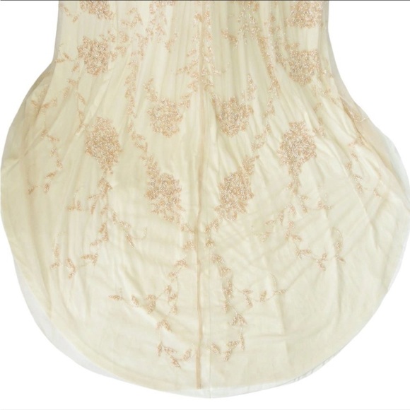 Theia Wedding Dress Size 12 - Picture 14 of 14